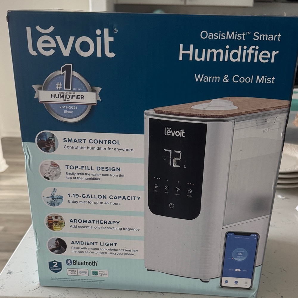 Levoit OasisMist Smart Humidifier - White and Black